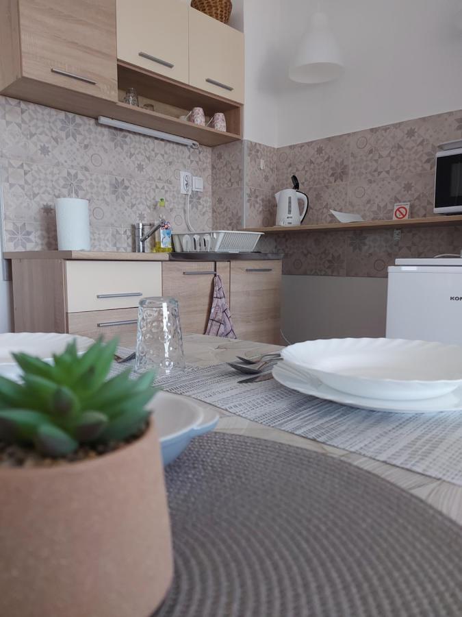 באצ'קה טופולה Scala Studio Apartments מראה חיצוני תמונה